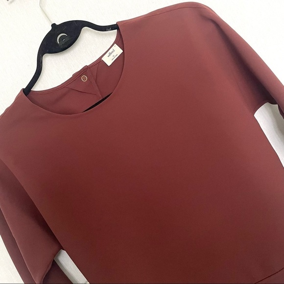 Aritzia Wilfred Laon Tie Back Blouse in Truffle - Picture 4 of 10